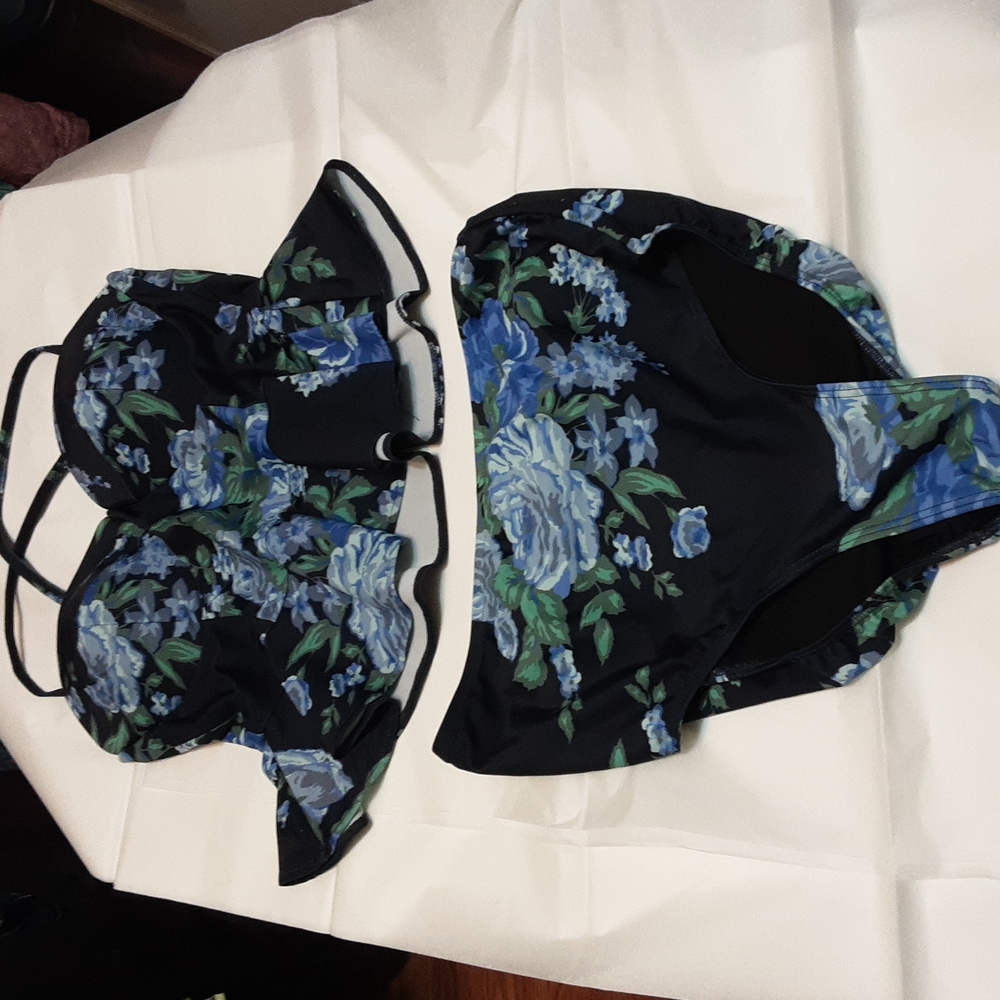 ALBION Peplum Pcs. Swimset